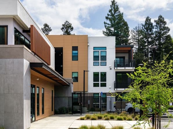 2205 Natomas Park Dr