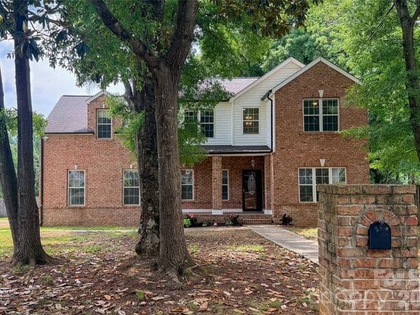 5846 Hanna Ct