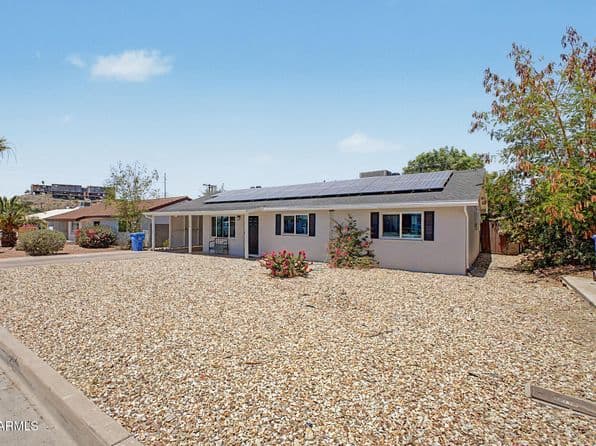 1220 E Las Palmaritas Drive