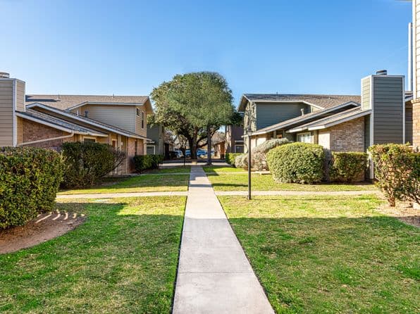 6020 Danny Kaye Dr
