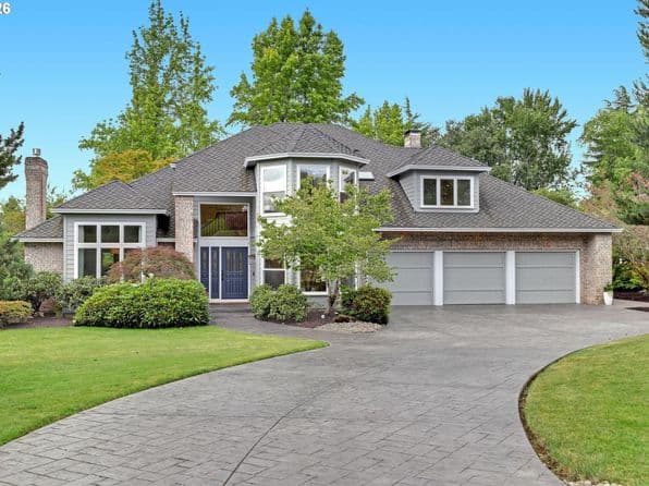 2715 Nw Linmere Dr
