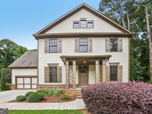 555 Glenaire Walk Se 