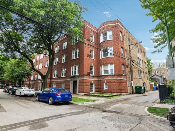 1946 W Patterson Ave 