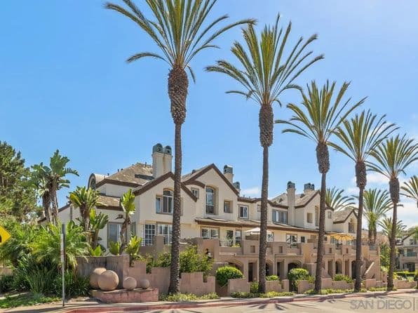 12602 Carmel Country Rd 
