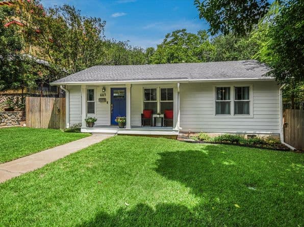 605 Deep Eddy Ave