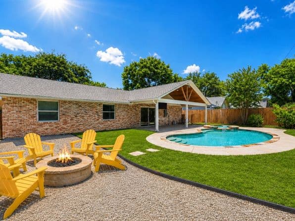 3022 Greenhaven Ln