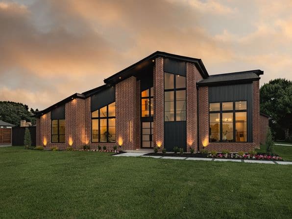 3888 Walnut Hill Ln