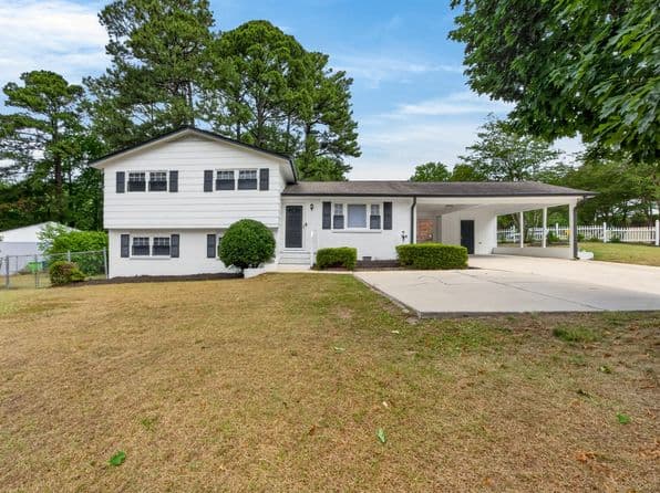 2106 Southgate Dr