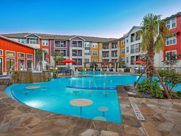 922 E Sonterra Blvd