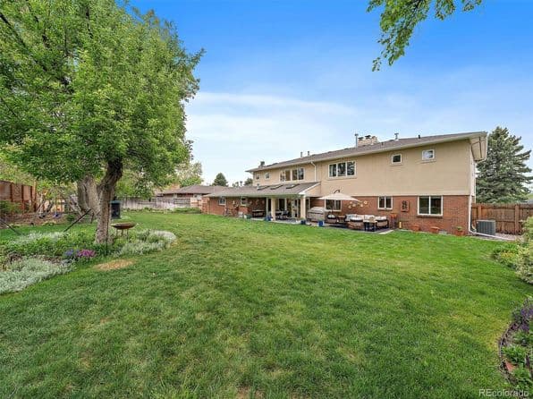 2490 S Holly Place
