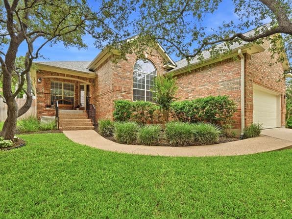 12909 Majestic Oaks Dr