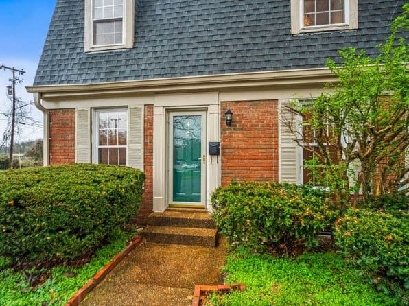 323 Forest Park Rd 