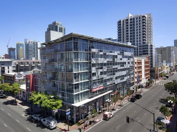 655 6th Ave