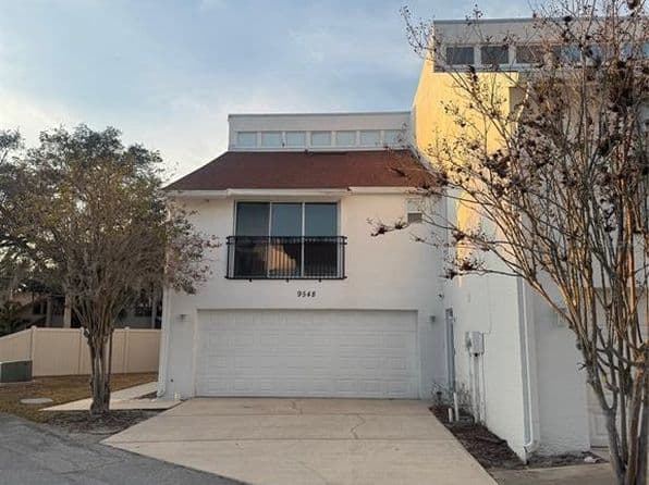 9548 Orange Valley Ct