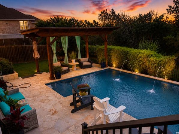 3823 Monteverde Wy