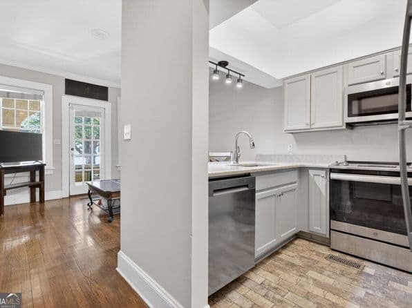 2855 Peachtree Rd 